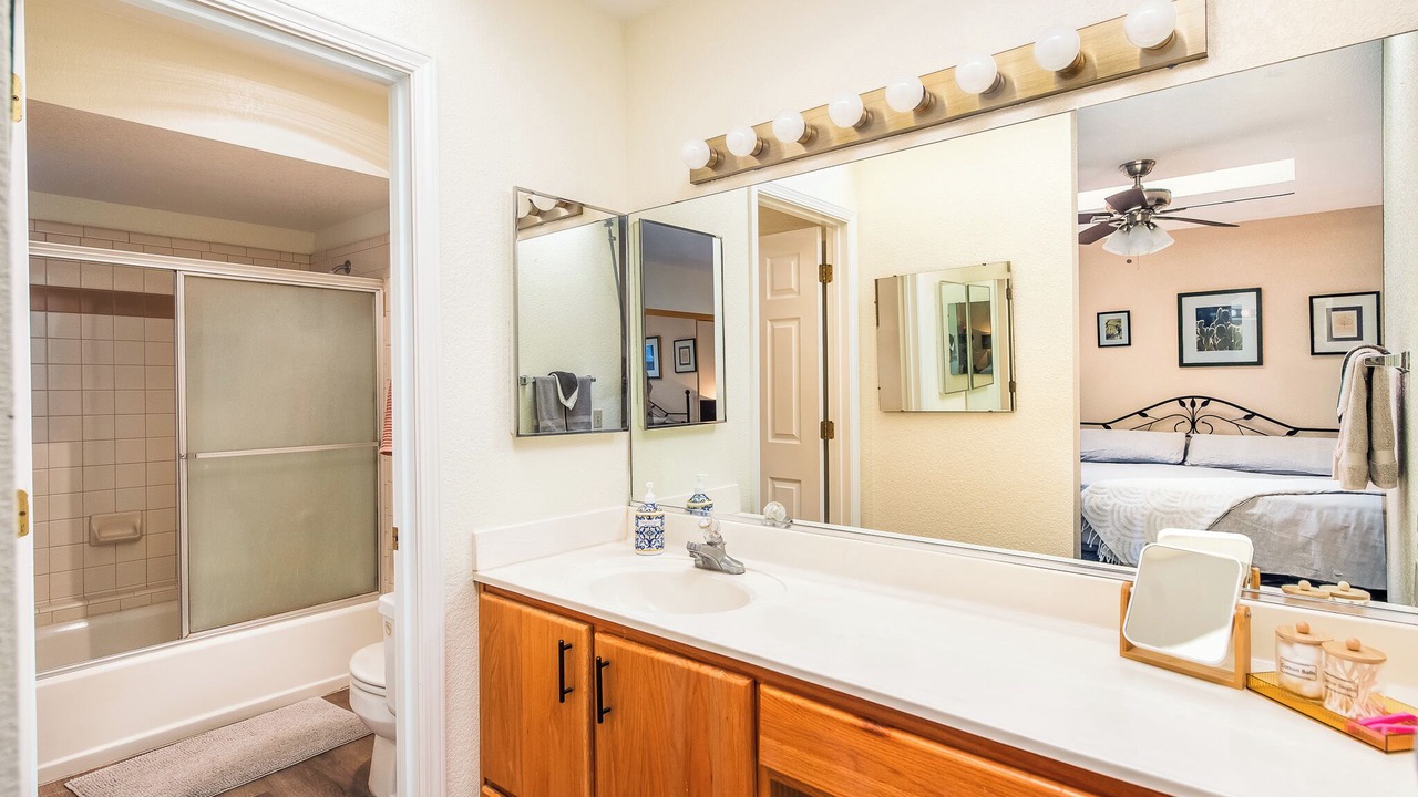 Photo of Bathroom in Oak Creek