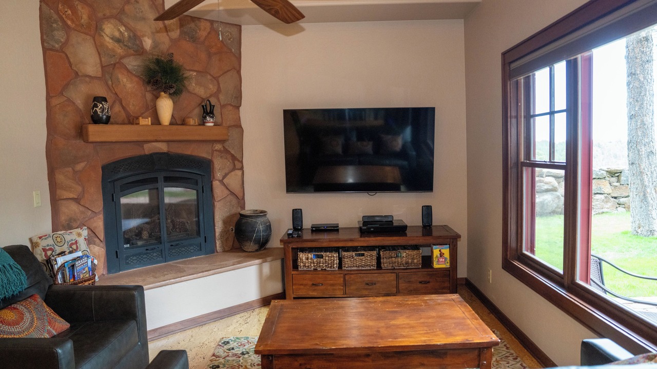 Photo of Livingroom in Cherry Hill