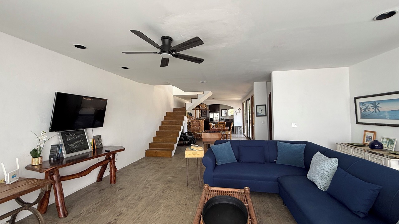 Photo of Livingroom in Primo Tapia