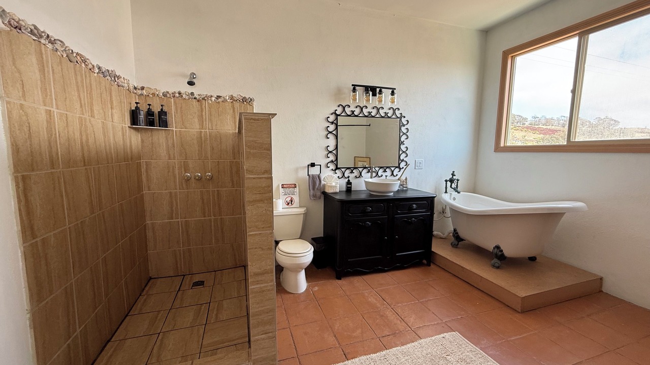Photo of Bathroom in Primo Tapia