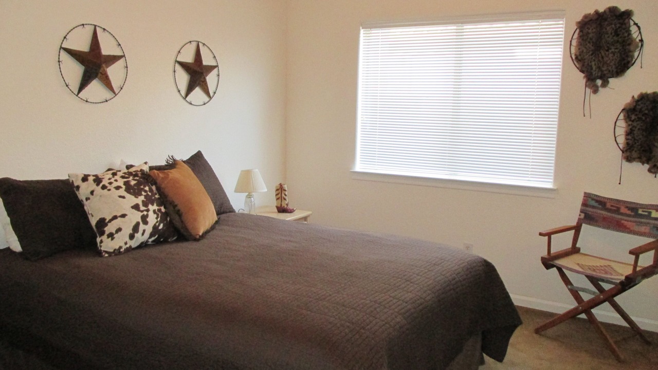 Photo of Bedroom in Fort Mohave