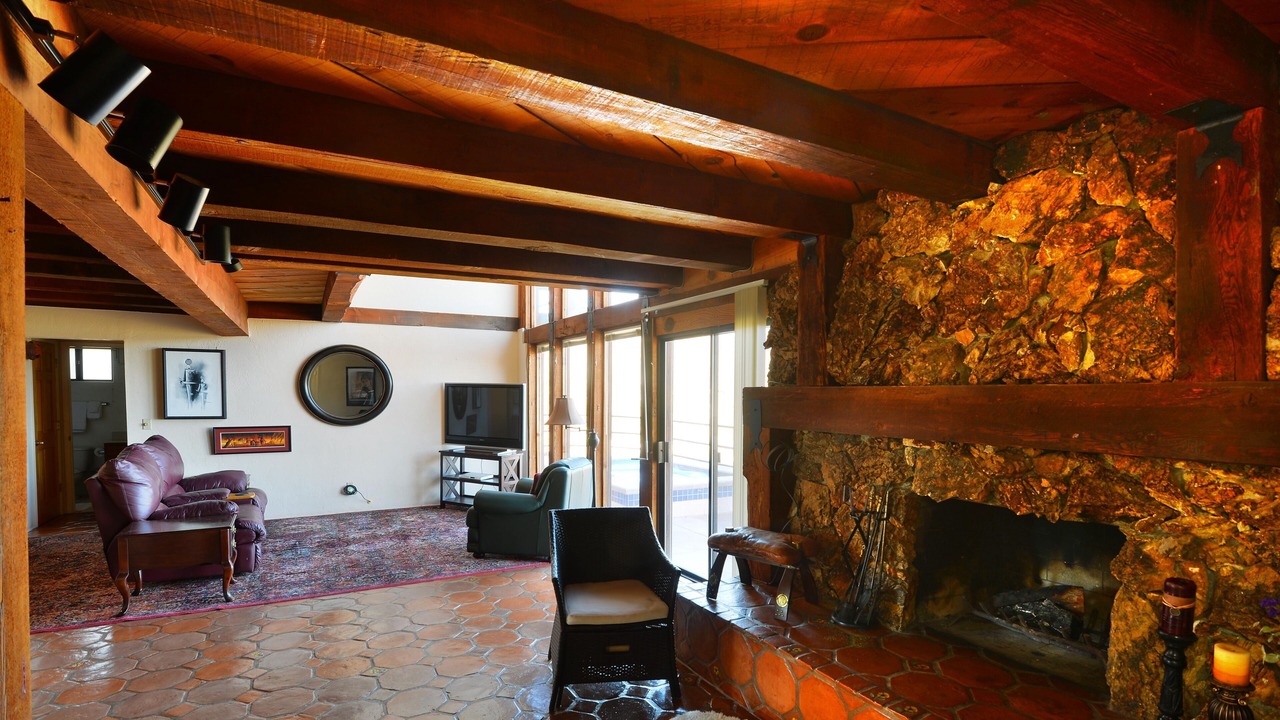 Photo of Livingroom in Tucson Estates