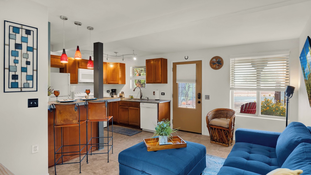 Photo of Livingroom in Peter Howell