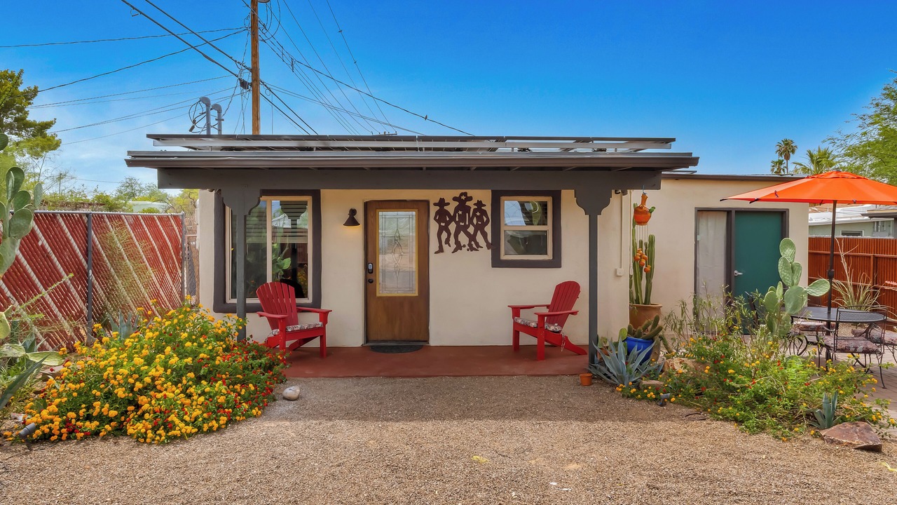Photo of Outdoor in Peter Howell