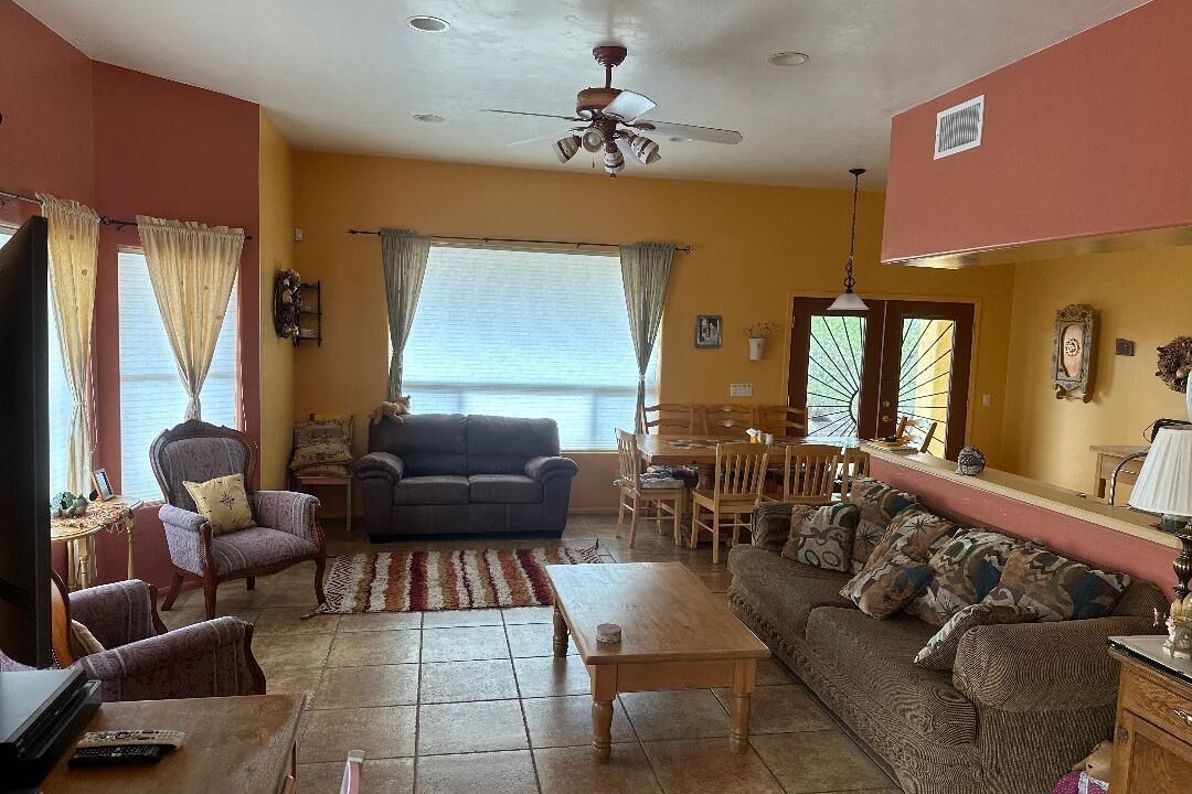 Photo of Livingroom in Marana