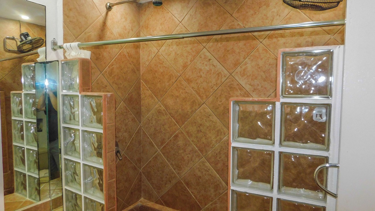 Photo of Bathroom in Romantic Zone