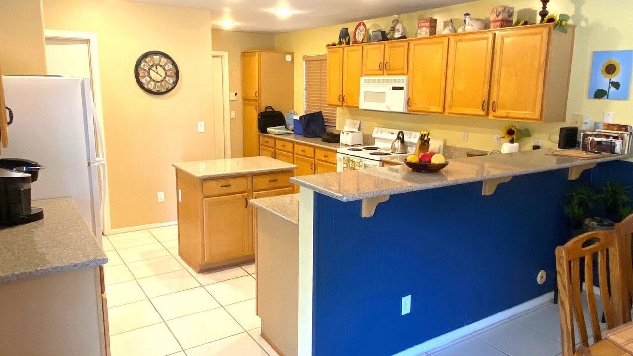 Photo of Kitchen in Surprise