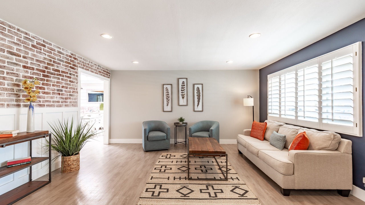 Photo of Livingroom in Trail West