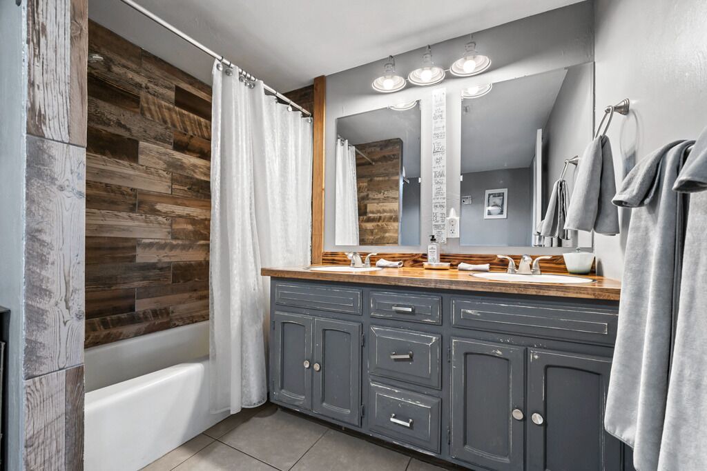 Photo of Bathroom in Tucson