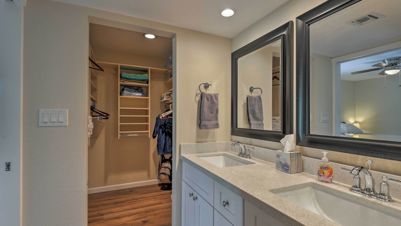 Photo of Bathroom in Central Scottsdale