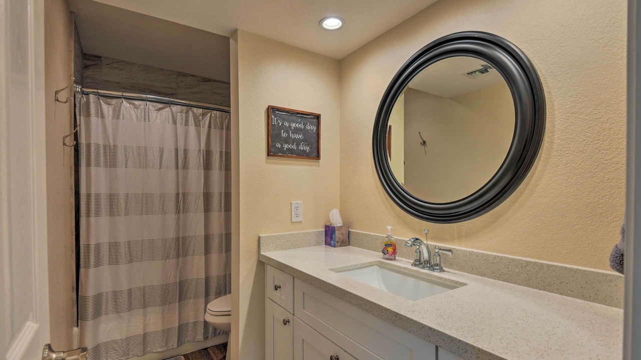 Photo of Bathroom in Central Scottsdale