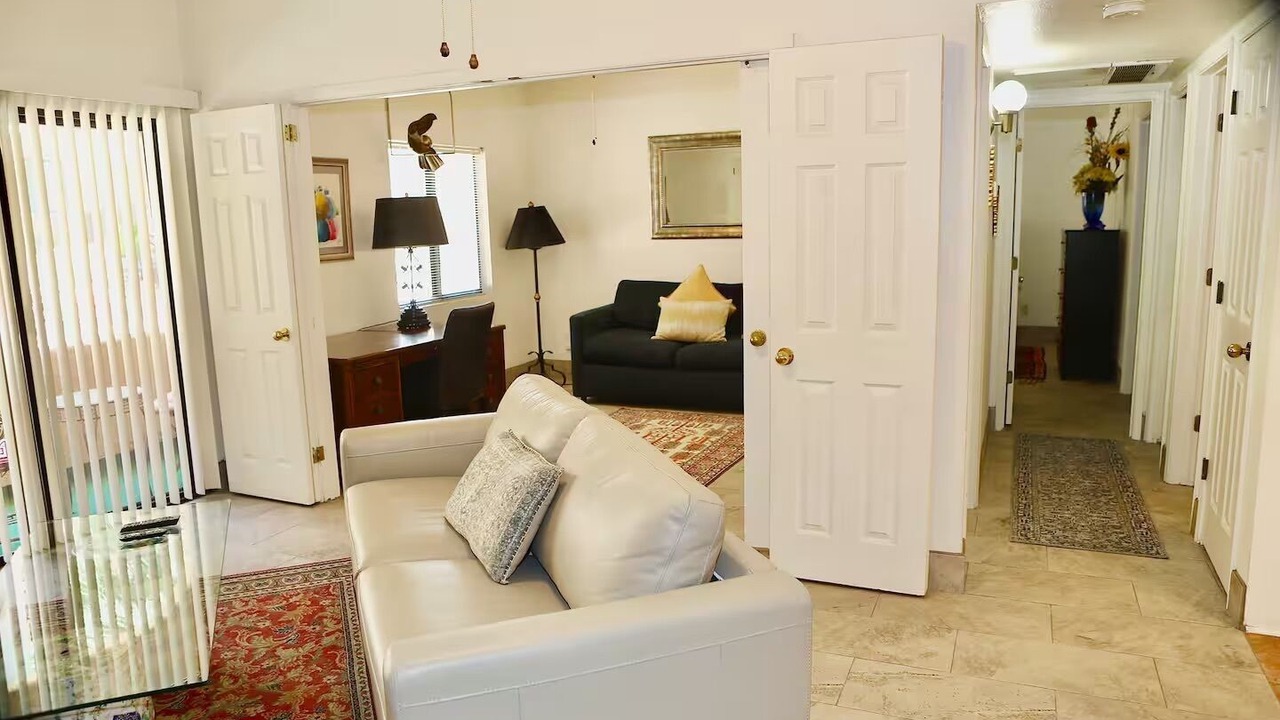 Photo of Livingroom in Skyline Bel Air Estates