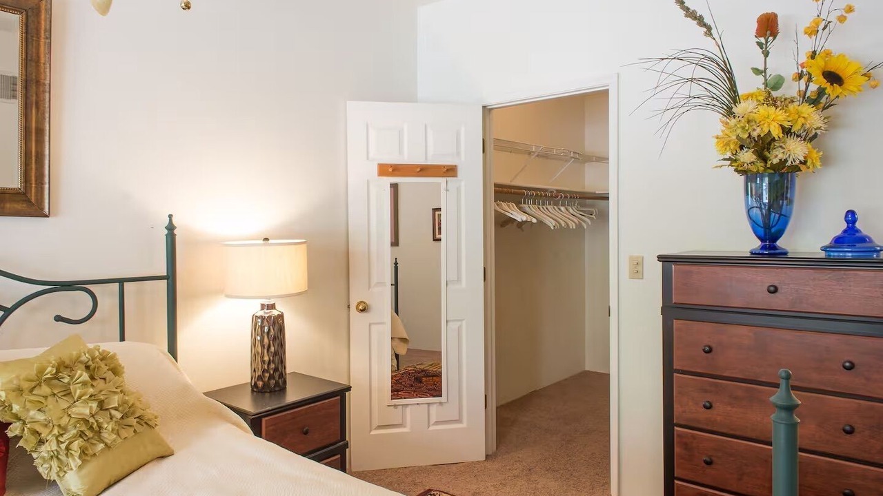 Photo of Bedroom in Skyline Bel Air Estates