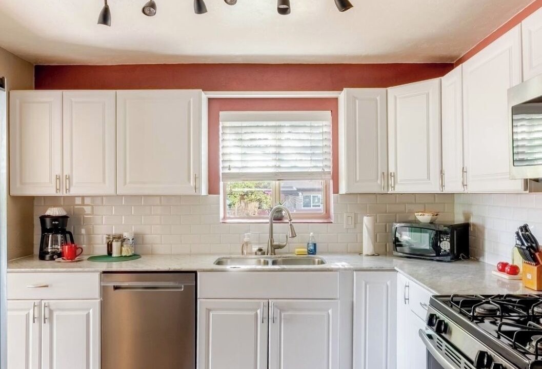 Photo of Kitchen in Peter Howell