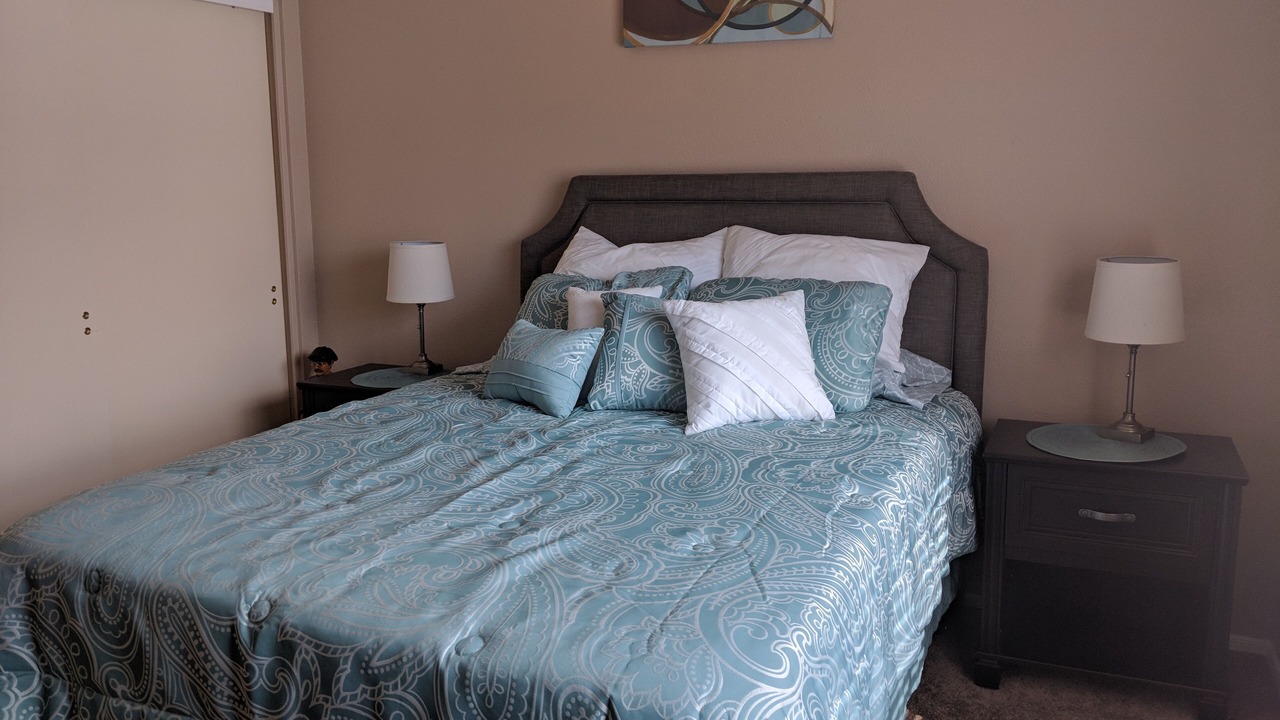 Photo of Bedroom in Saddlebrooke