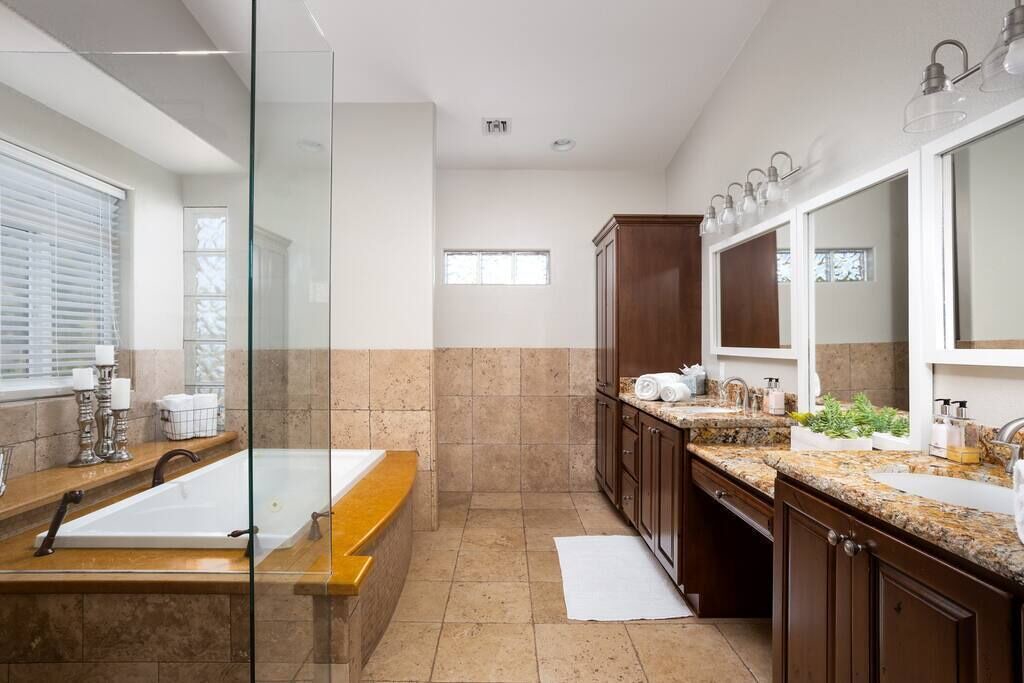 Photo of Bathroom in Desert Paradise Estates