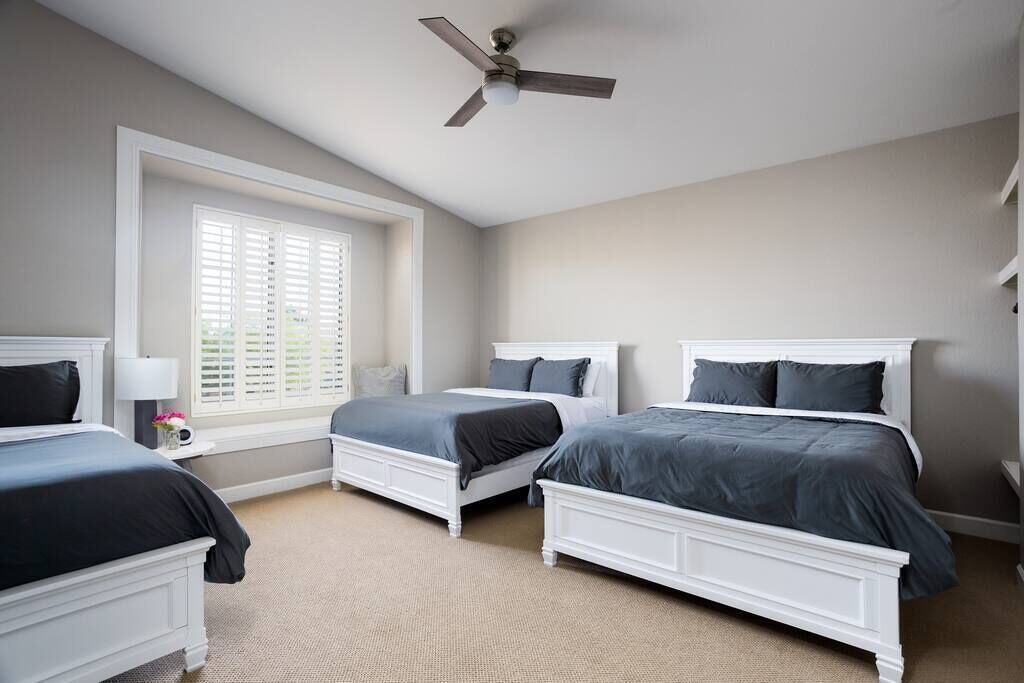 Photo of Others in Desert Paradise Estates