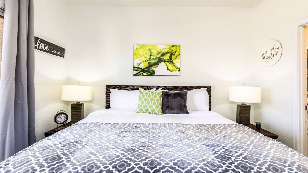Photo of Bedroom in North Mountain