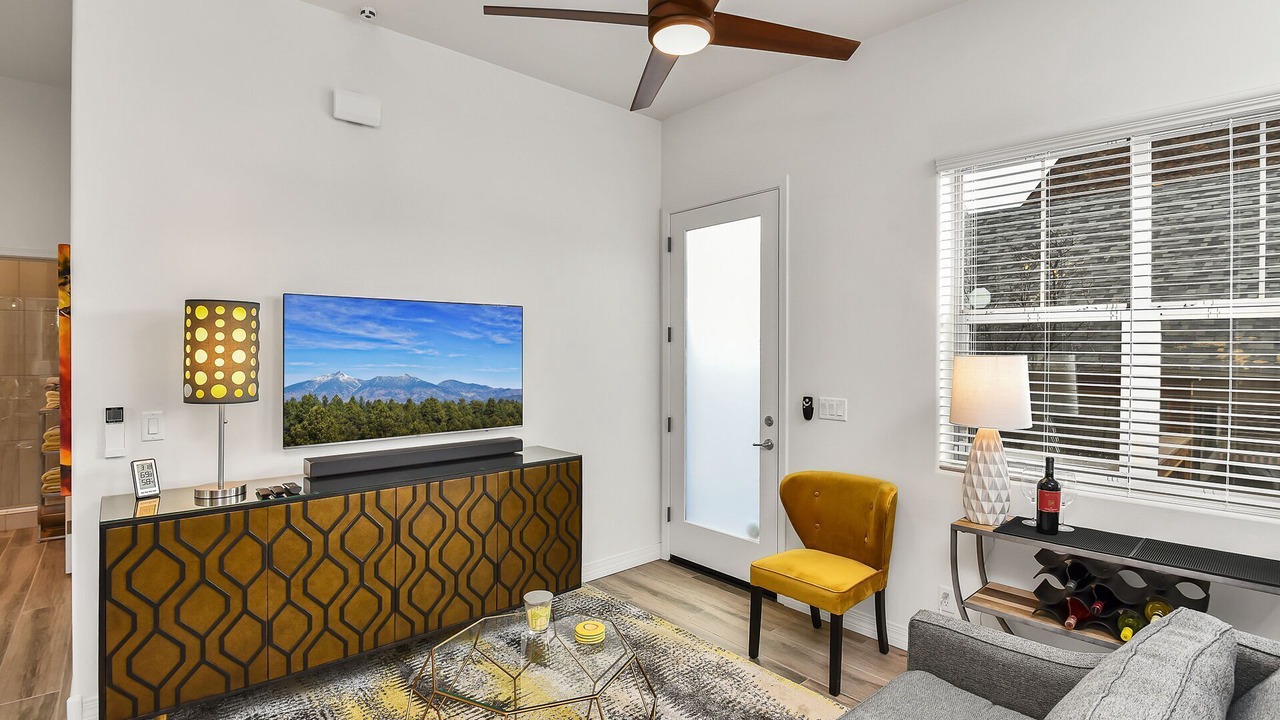 Photo of Livingroom in Downtown Flagstaff