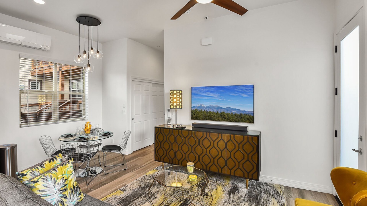 Photo of Livingroom in Downtown Flagstaff