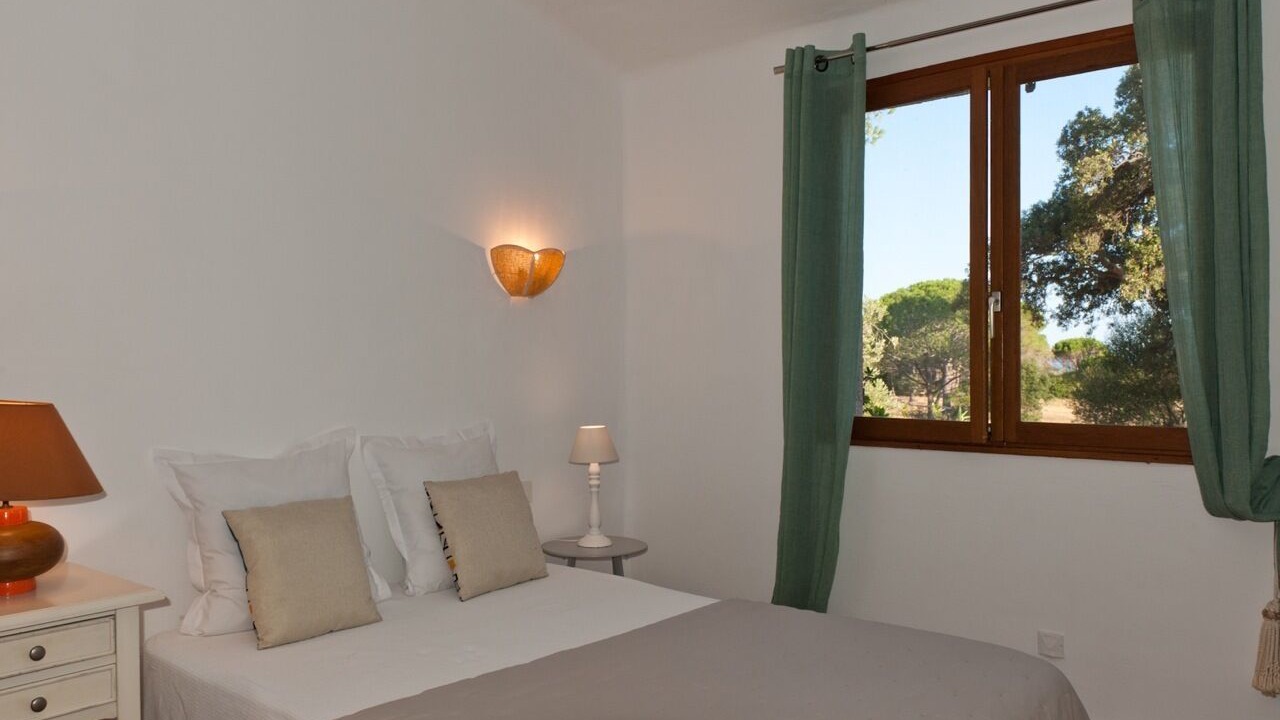 Photo of Bedroom in Hameau de Palombaggia