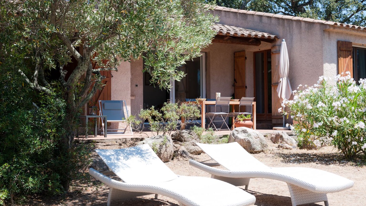 Photo of Patio Balcony in Hameau de Palombaggia