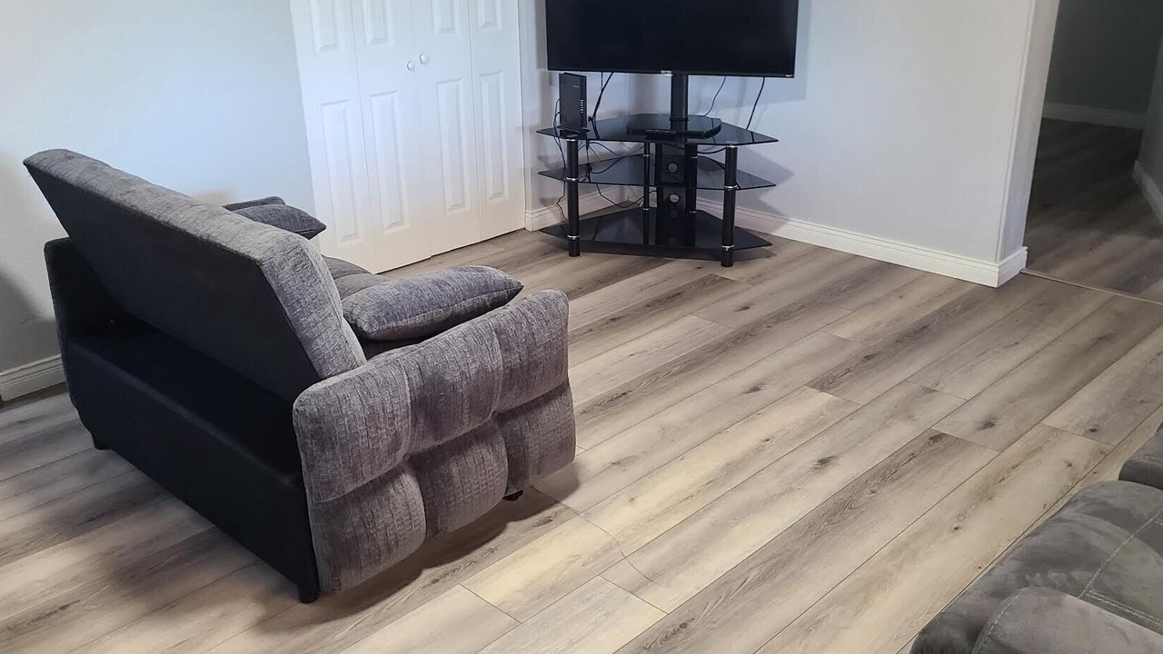 Photo of Livingroom in South Tucson