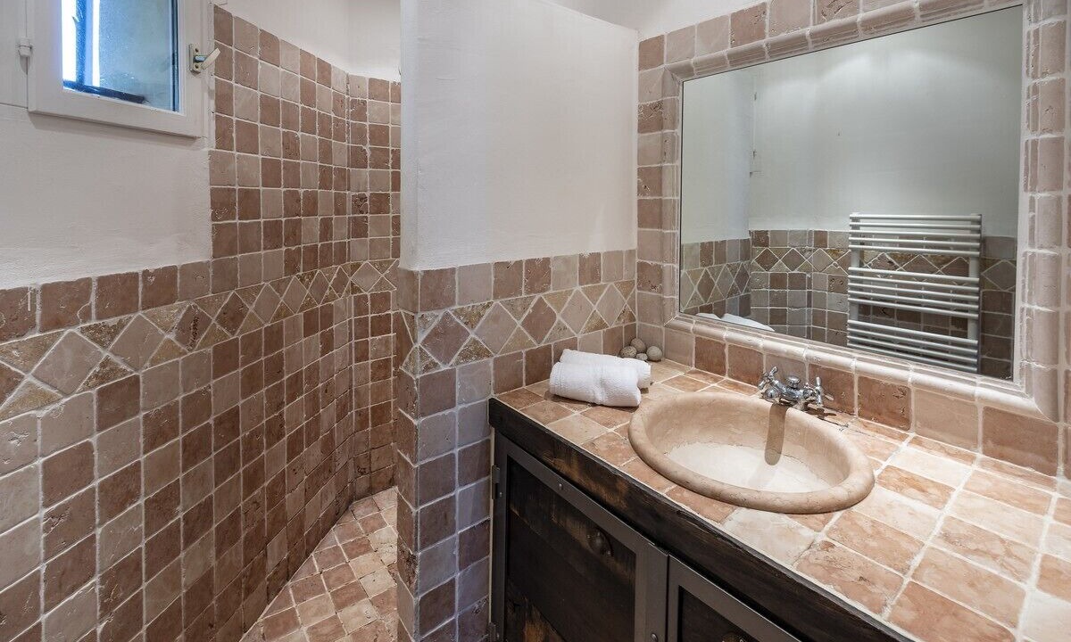 Photo of Bathroom in Bonifacio