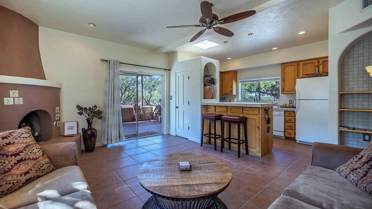 Photo of Livingroom in Tucson