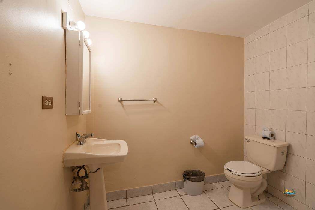 Photo of Bathroom in Verdugo