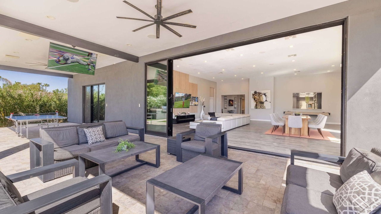 Photo of Outdoor in Avant