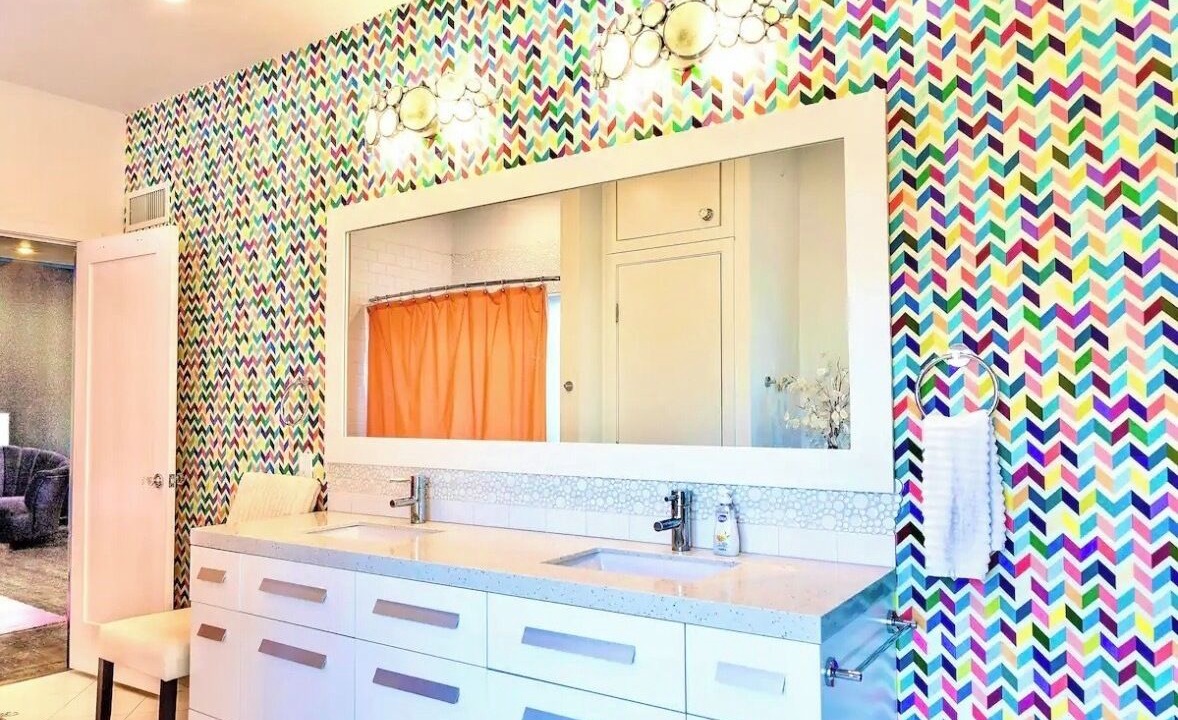 Photo of Bathroom in Encanto