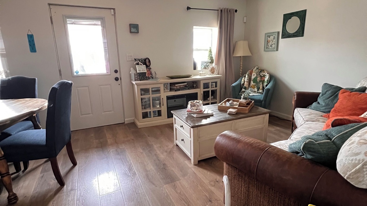 Photo of Livingroom in Williams
