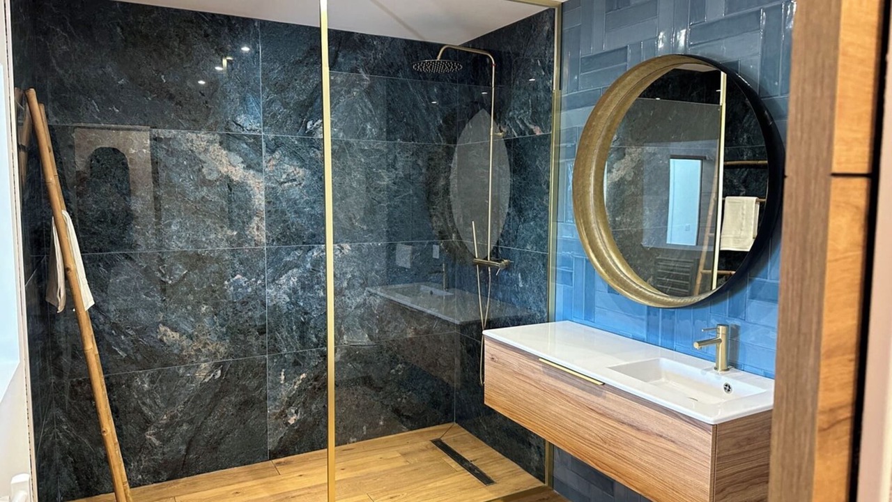 Photo of Bathroom in Figari