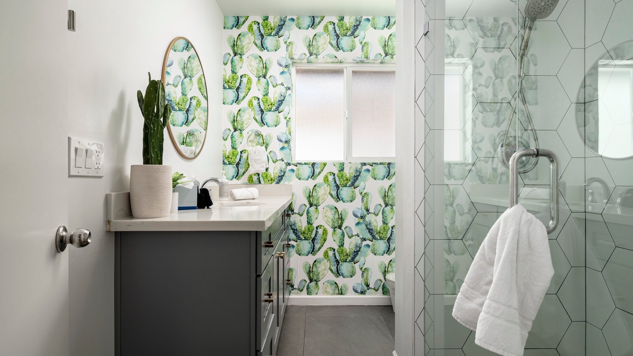 Photo of Bathroom in Village Grove