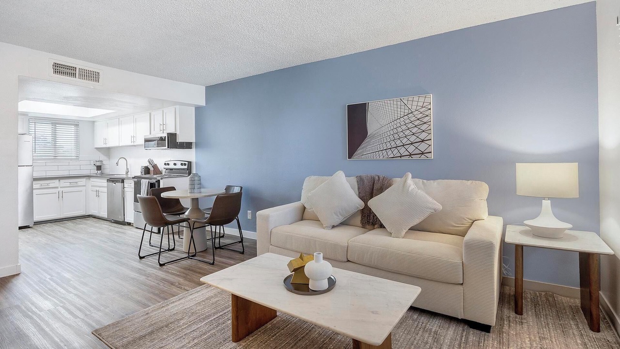 Photo of Livingroom in Glendale