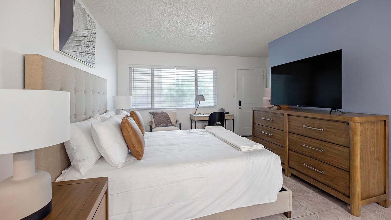 Photo of Bedroom in Glendale