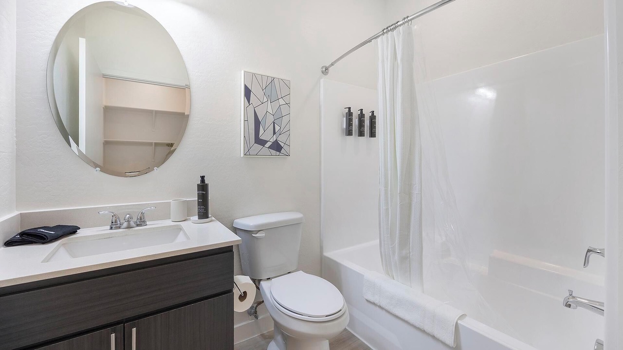 Photo of Bathroom in Maryvale Village