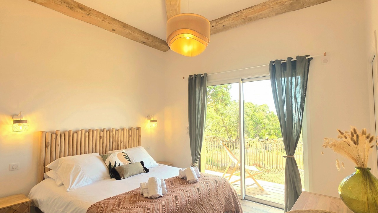 Photo of Bedroom in Monacia-d'Aullene