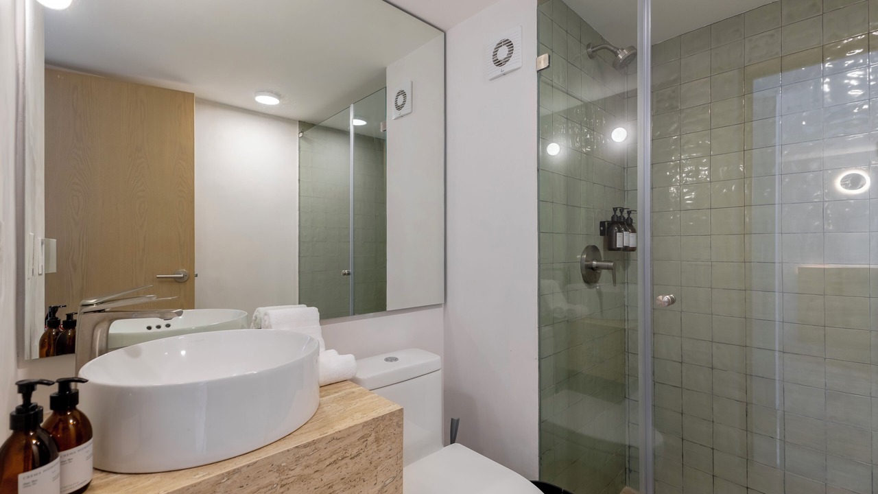 Photo of Bathroom in Reforma