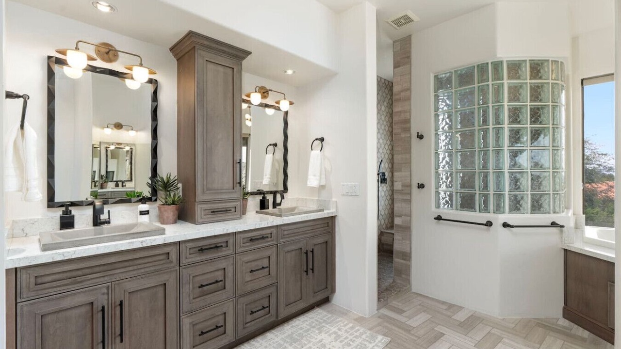Photo of Bathroom in Biltmore Highlands