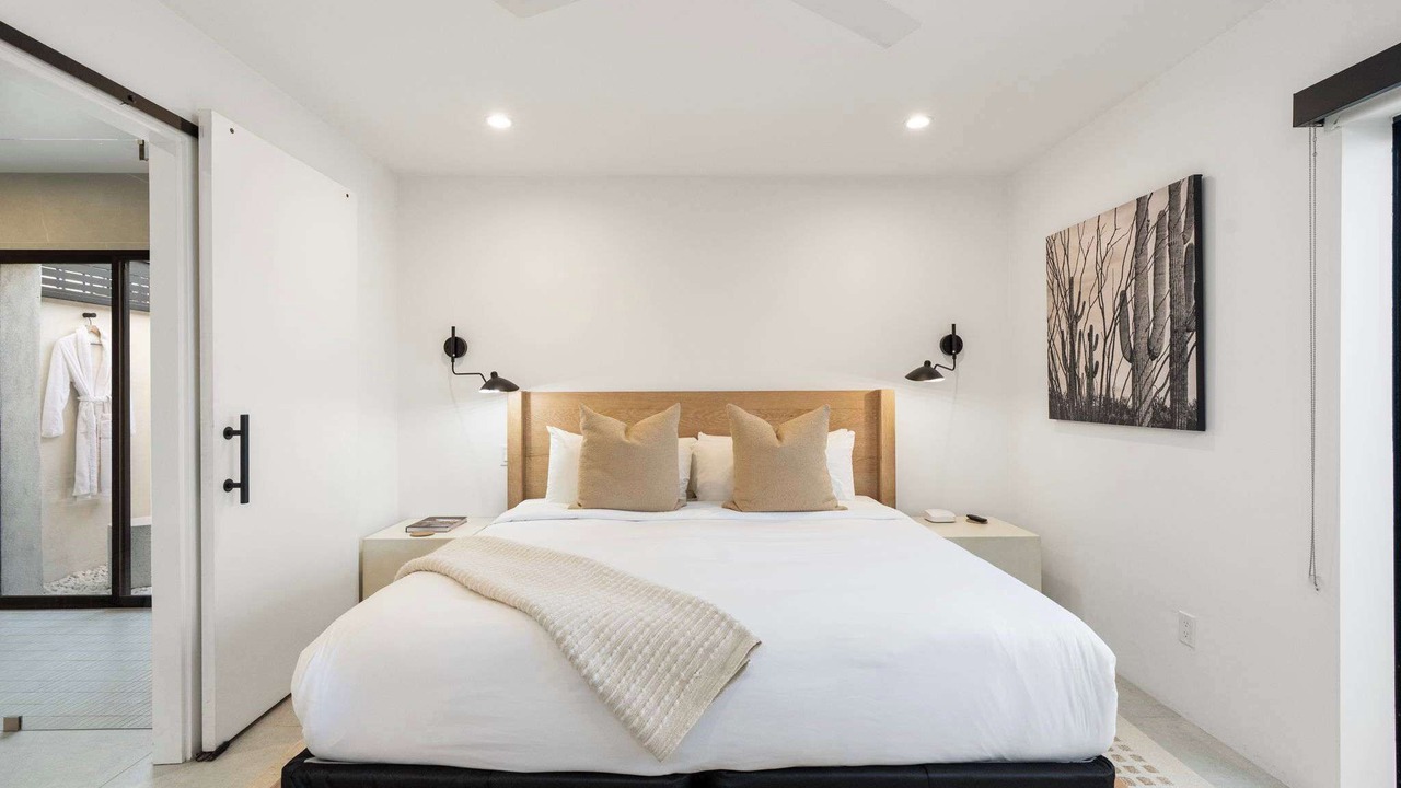 Photo of Bedroom in Raskin Estates