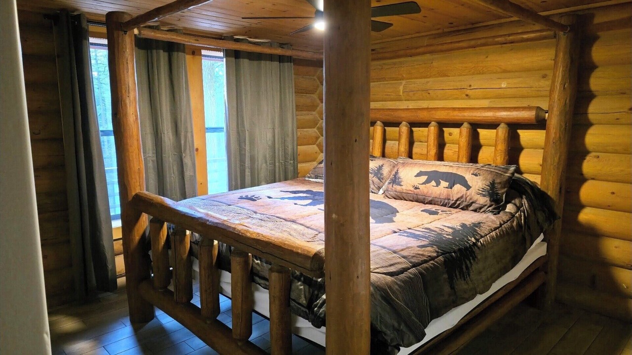 Photo of Bedroom in Payson