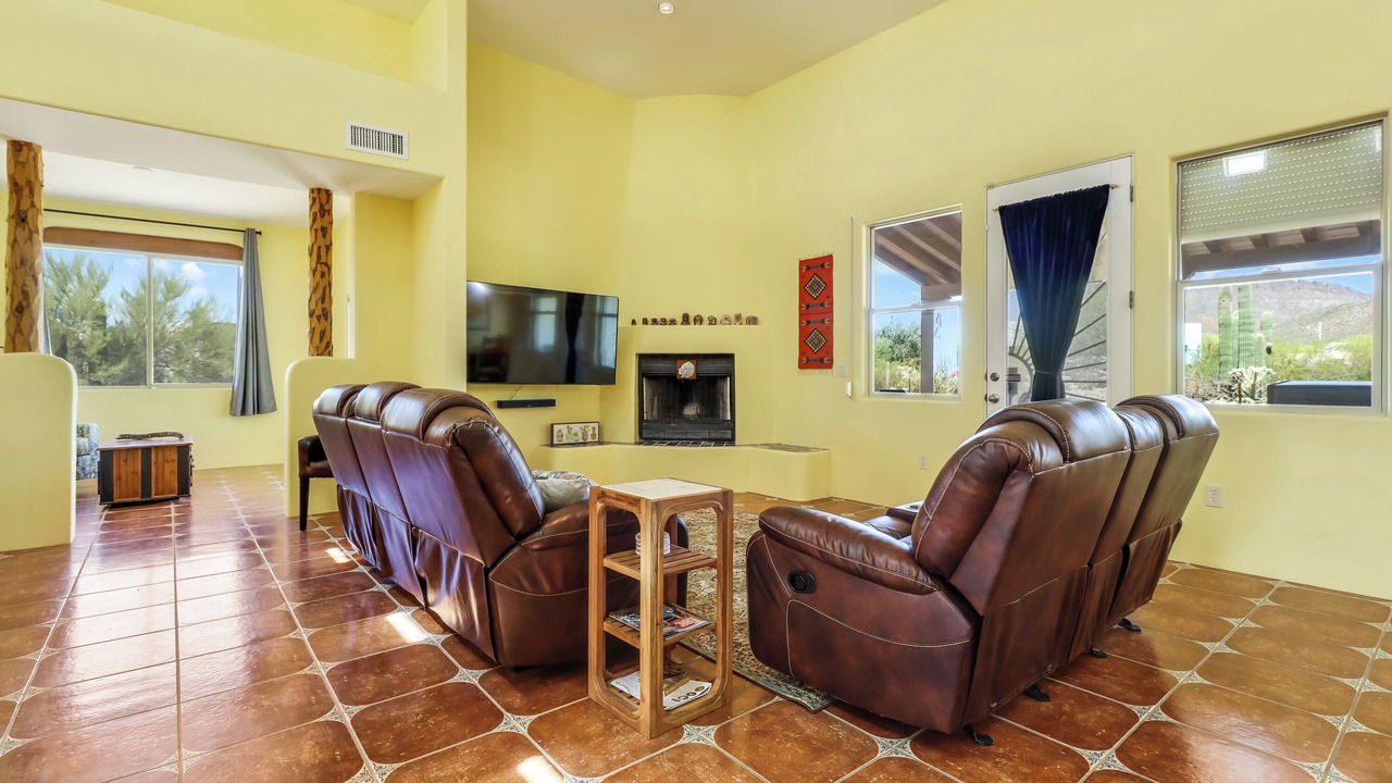 Photo of Livingroom in Tucson Estates