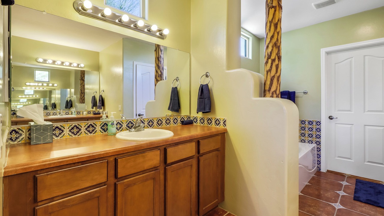 Photo of Bathroom in Tucson Estates
