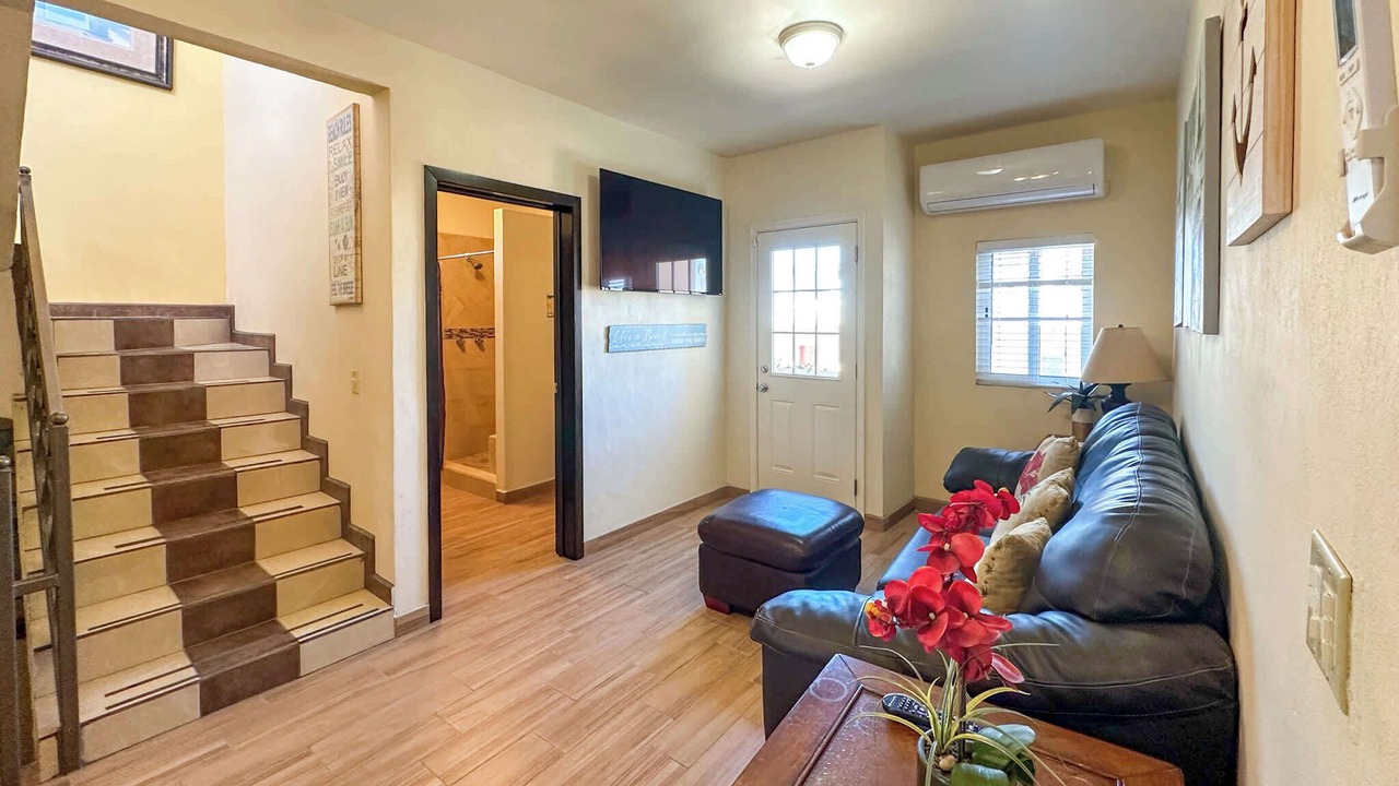 Photo of Livingroom in Cholla Bay