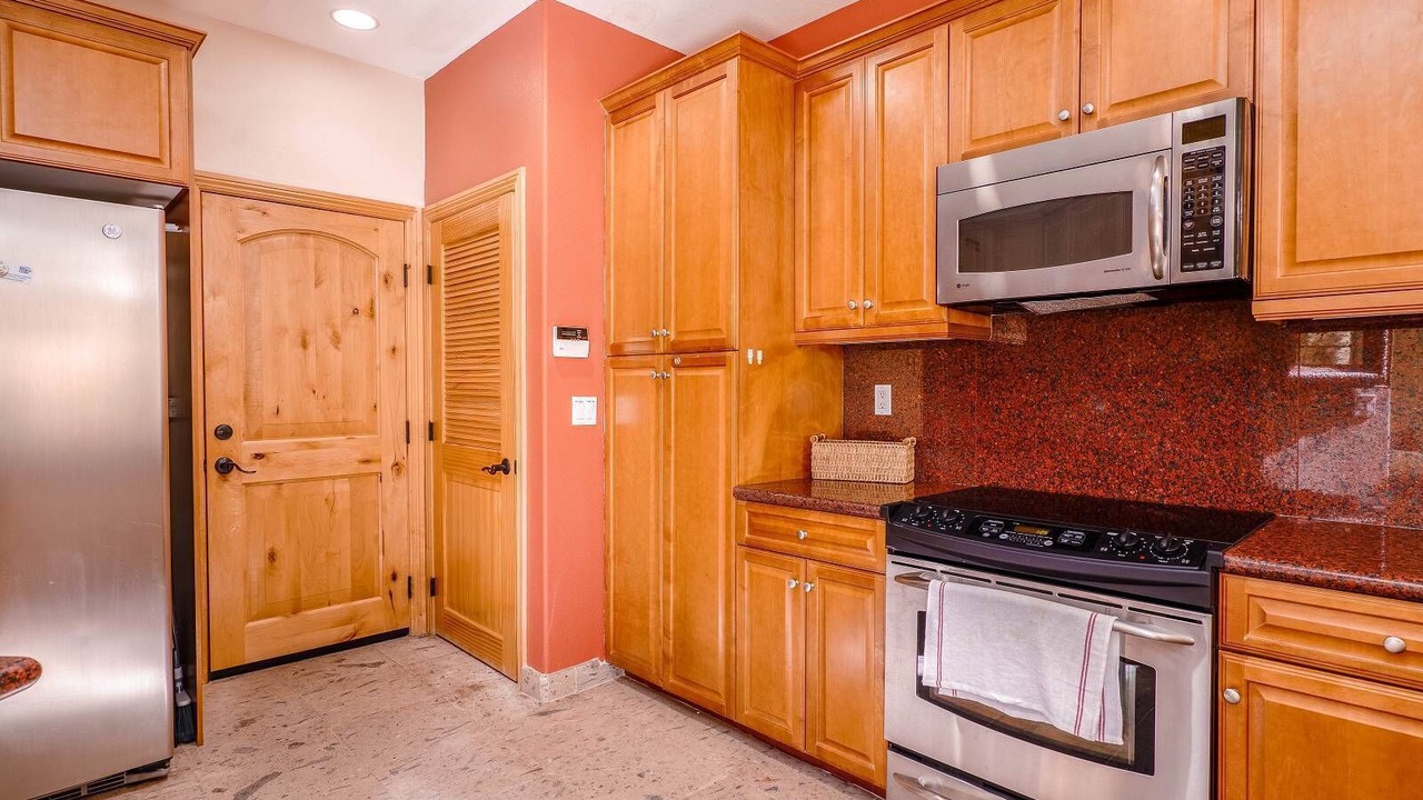 Photo of Kitchen in El Dorado Ranch