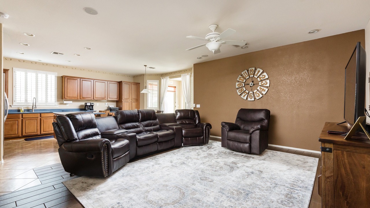 Photo of Bedroom in Rovey Farm Estates