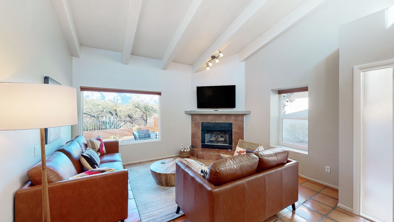 Photo of Livingroom in Sabino Shadows