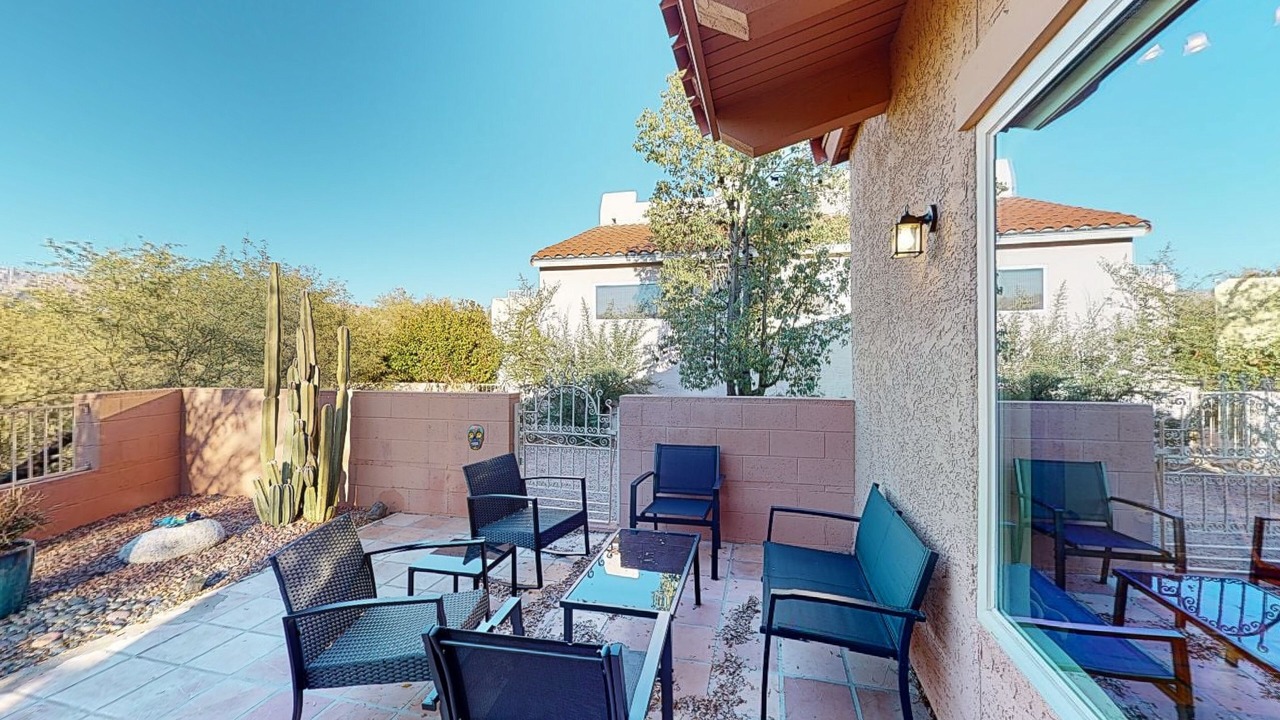 Photo of Patio Balcony in Sabino Shadows